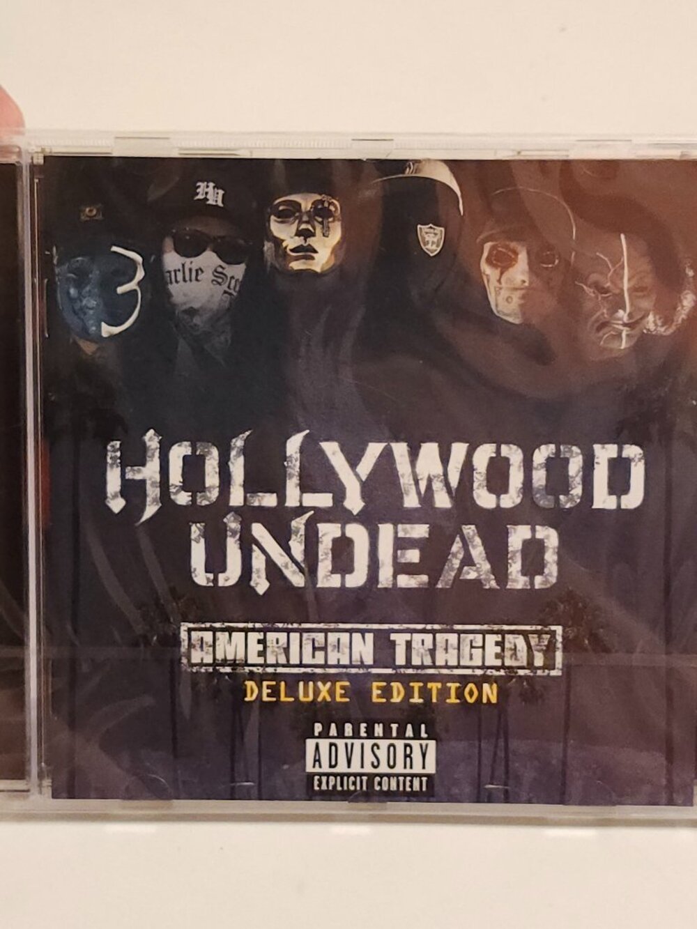 A&M Records / Octone Records HOLLYWOOD UNDEAD American Tragedy Deluxe Edition CD